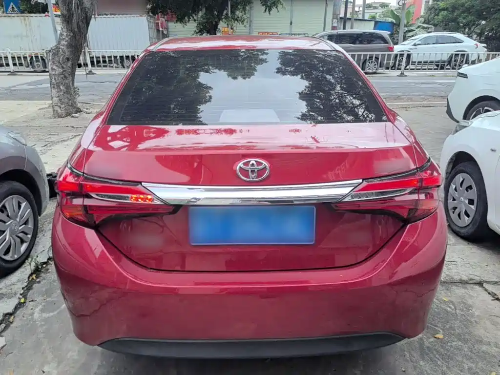 Levin Facelift 185 T CVT Elite CN-V