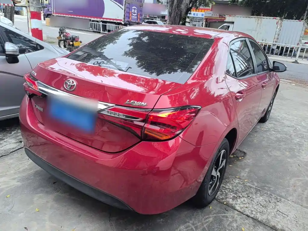 Levin Facelift 185 T CVT Elite CN-V