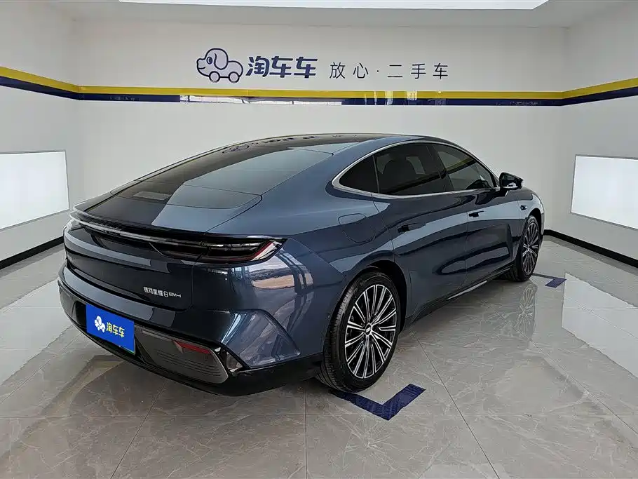 Galaxy Xingyao 8 130 km EM-i Flagship