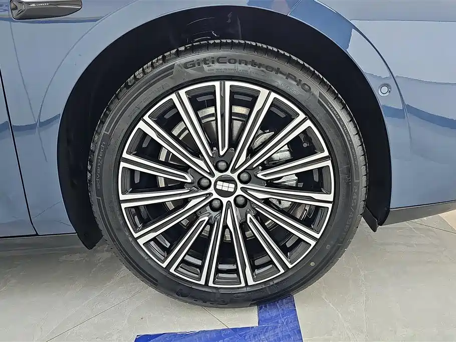 Galaxy Xingyao 8 130 km EM-i Flagship