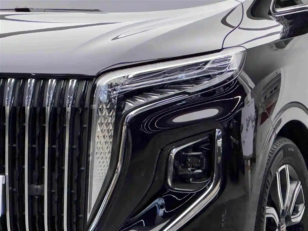 Hongqi HQ9 2.0 T Connected Flagship Leading