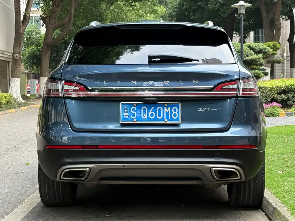 Nautilus (Import) 2.7 T 4 WD Honor Shine CN-V