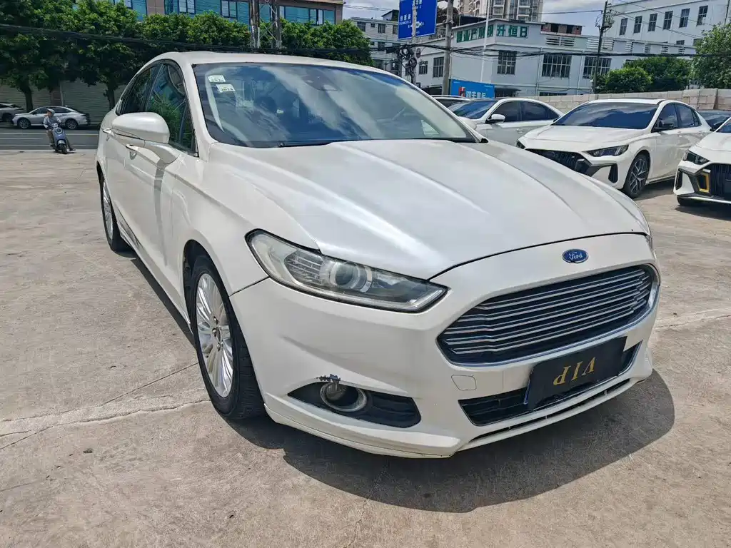 Mondeo 2.0 L GTDi200 Fashion