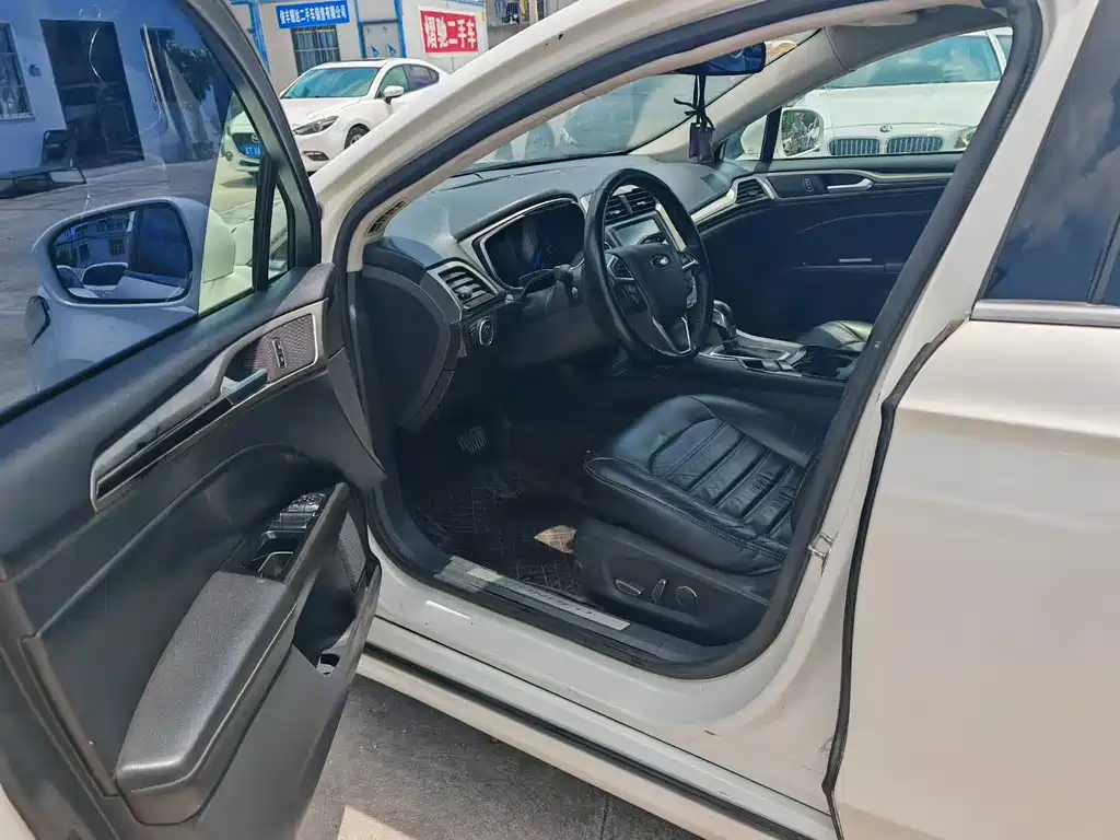 Mondeo 2.0 L GTDi200 Fashion