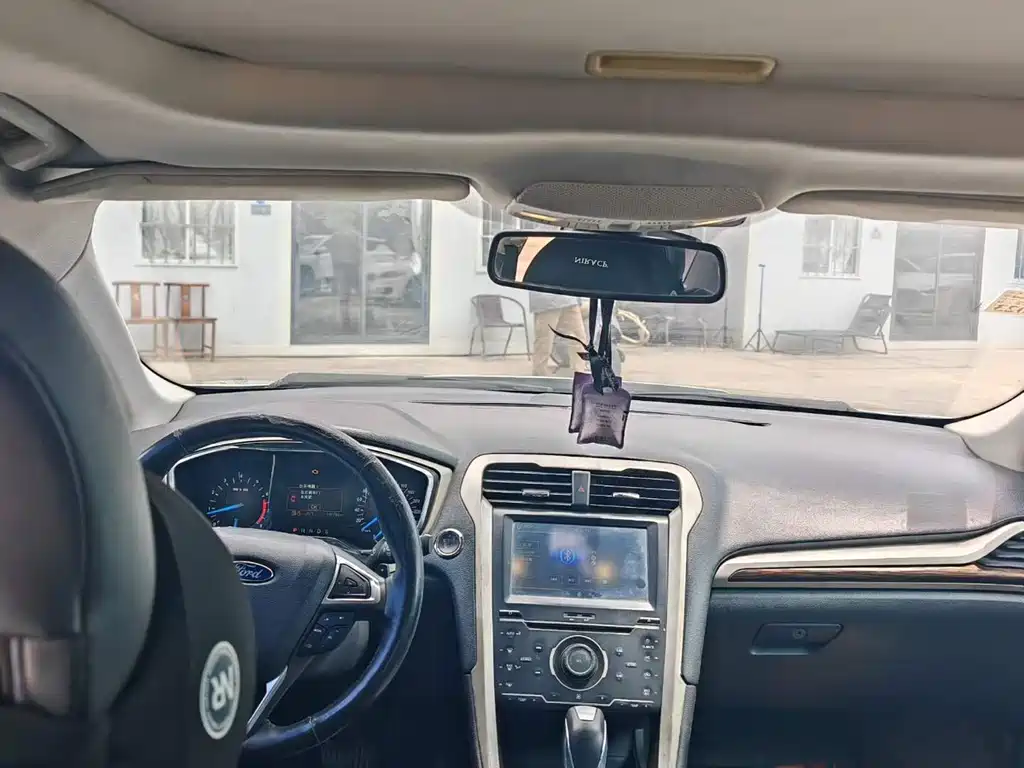 Mondeo 2.0 L GTDi200 Fashion