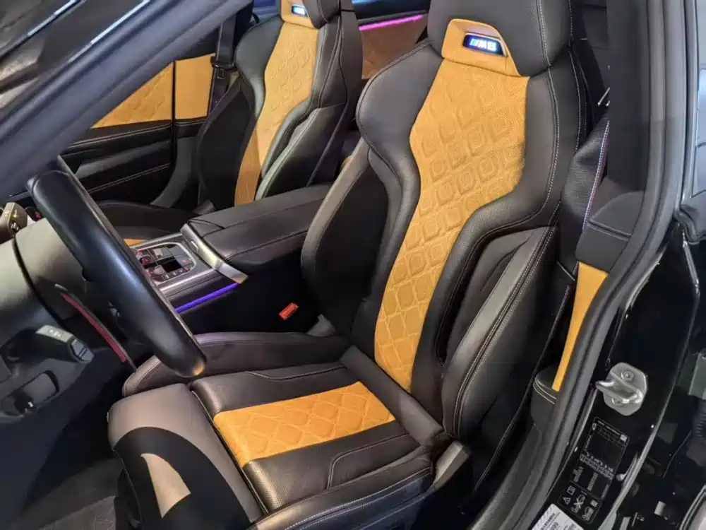 BMW M8 M8 4-door Coupe Thunder