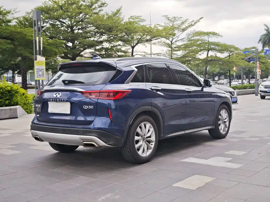Infiniti QX50 2.0 T 4 WD Elite