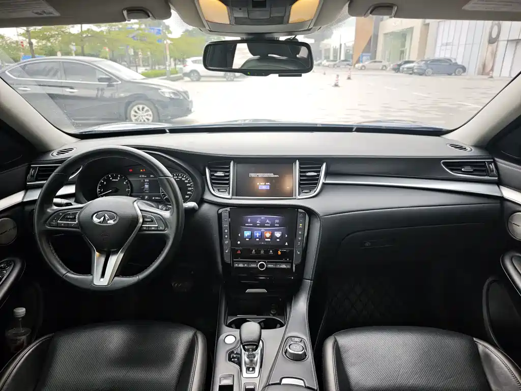 Infiniti QX50 2.0 T 4 WD Elite