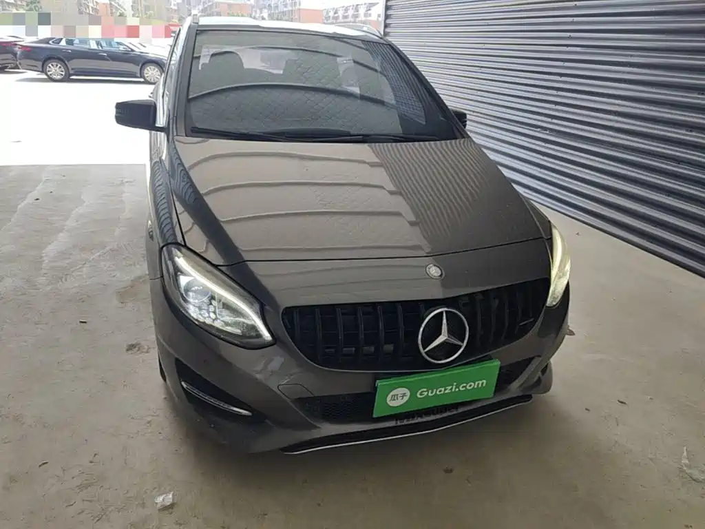 Mercedes-Benz B-Class B 180