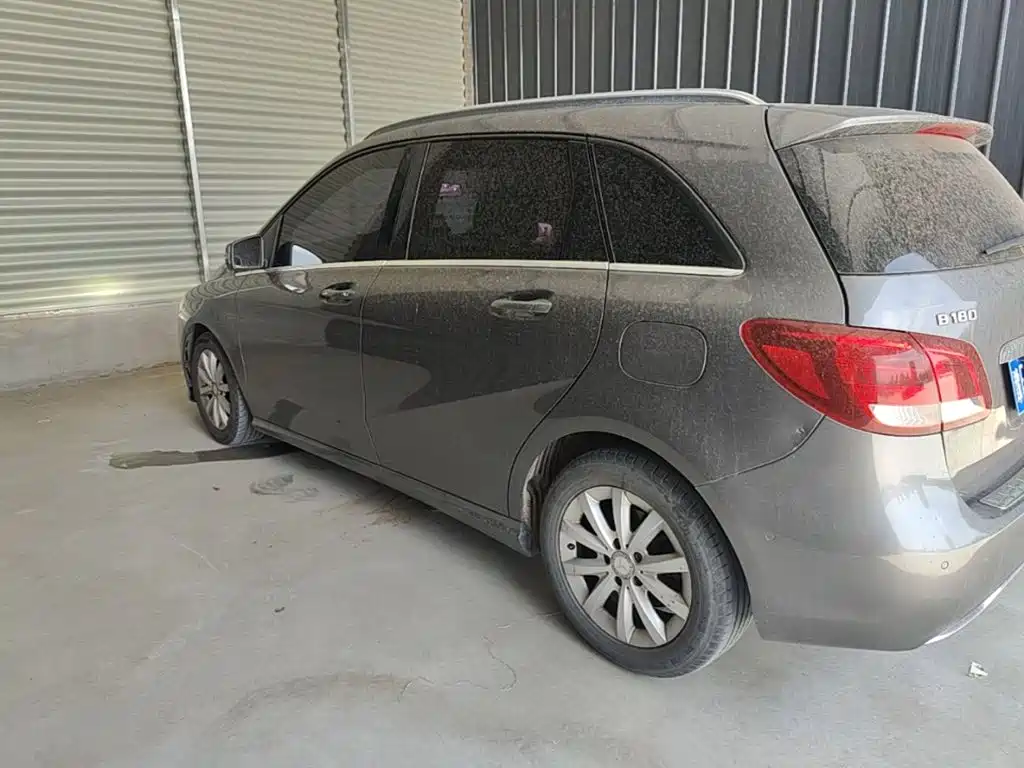 Mercedes-Benz B-Class B 180
