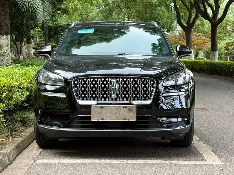 Lincoln Corsair 2.0 T 2 WD Graceful