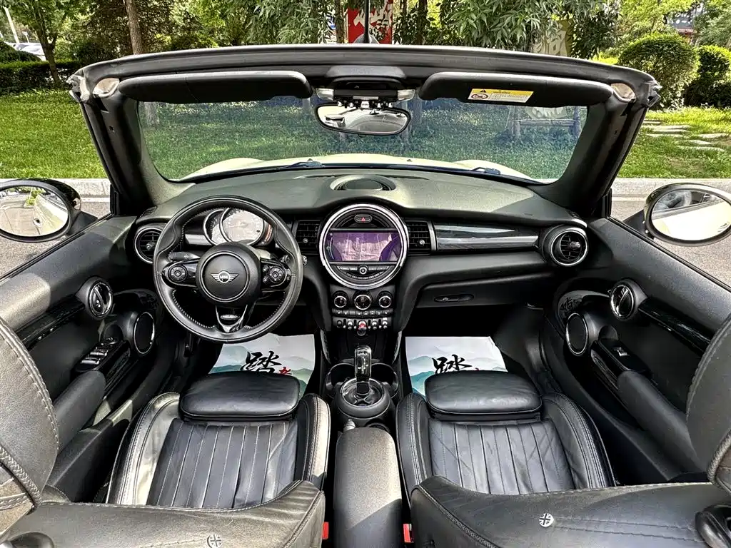MINI MINI 2019款 1.5 T COOPER CABRIO 好色版