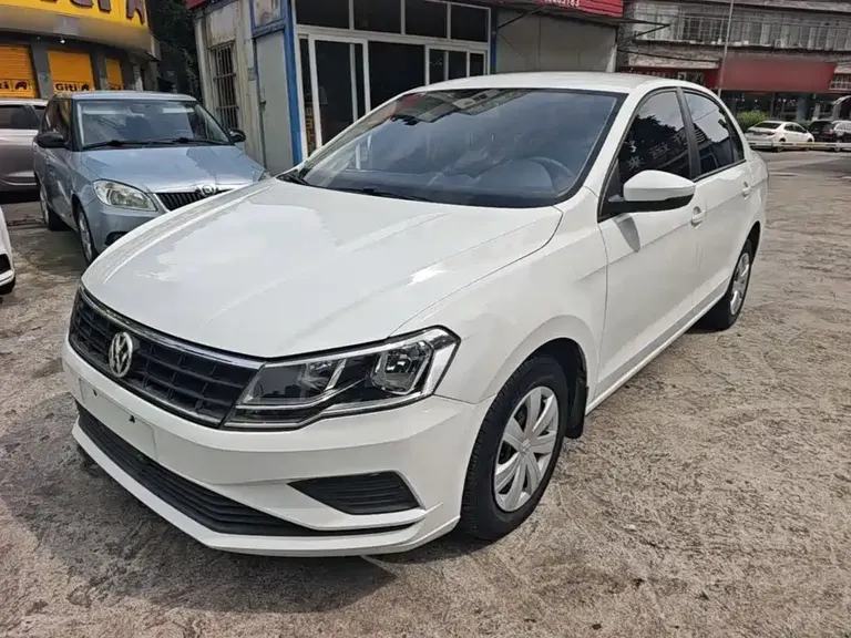 Volkswagen Jetta 1.4 L Manual Fashion