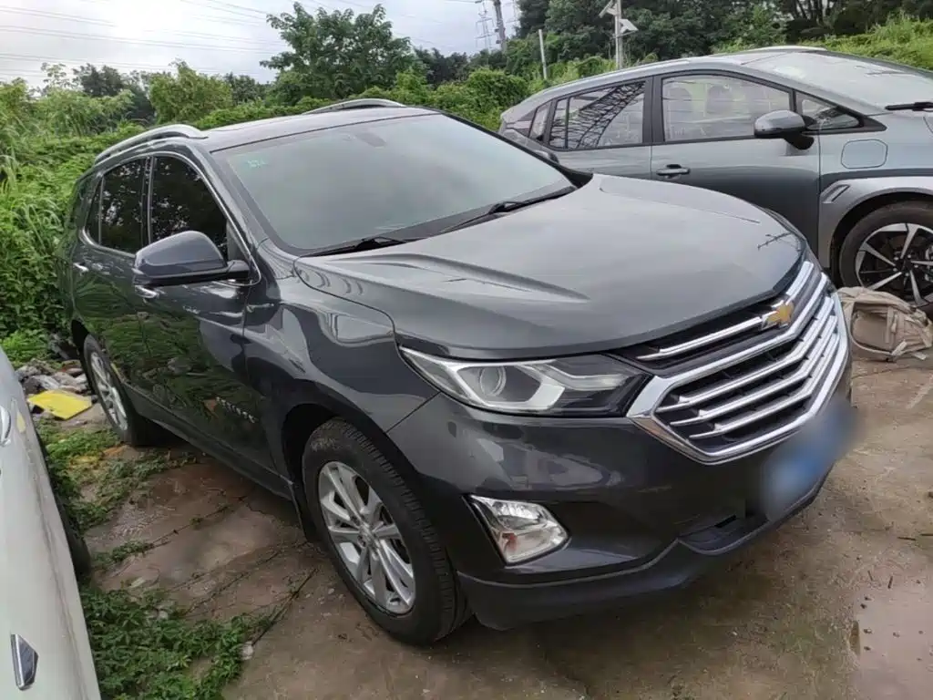 Equinox 探界者 2017款 550 T 自动四驱拓界版