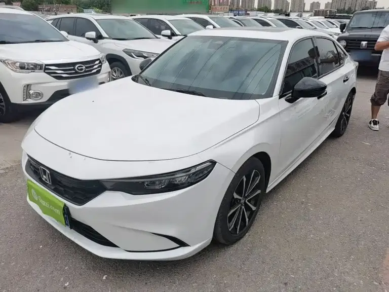 Honda Integra 240 TURBO CVT Premium