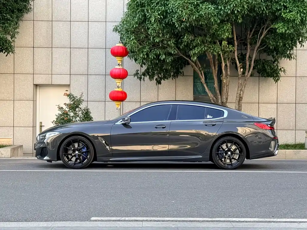 BMW 8 Series 840 i 4-door Coupe M Sport Package