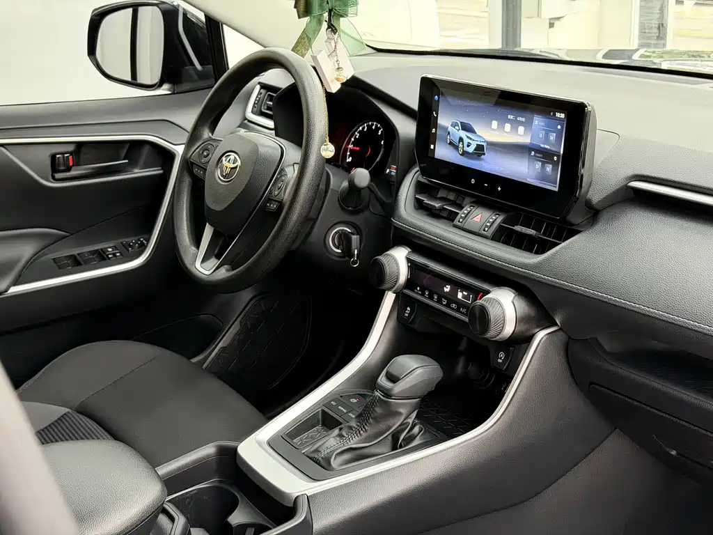 Wildlander 2.0 L CVT 2 WD Leading