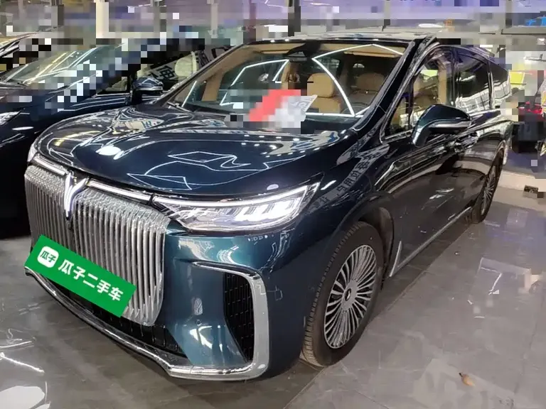 Voyah Dreamer PHEV 4 WD Flagship Kunpeng