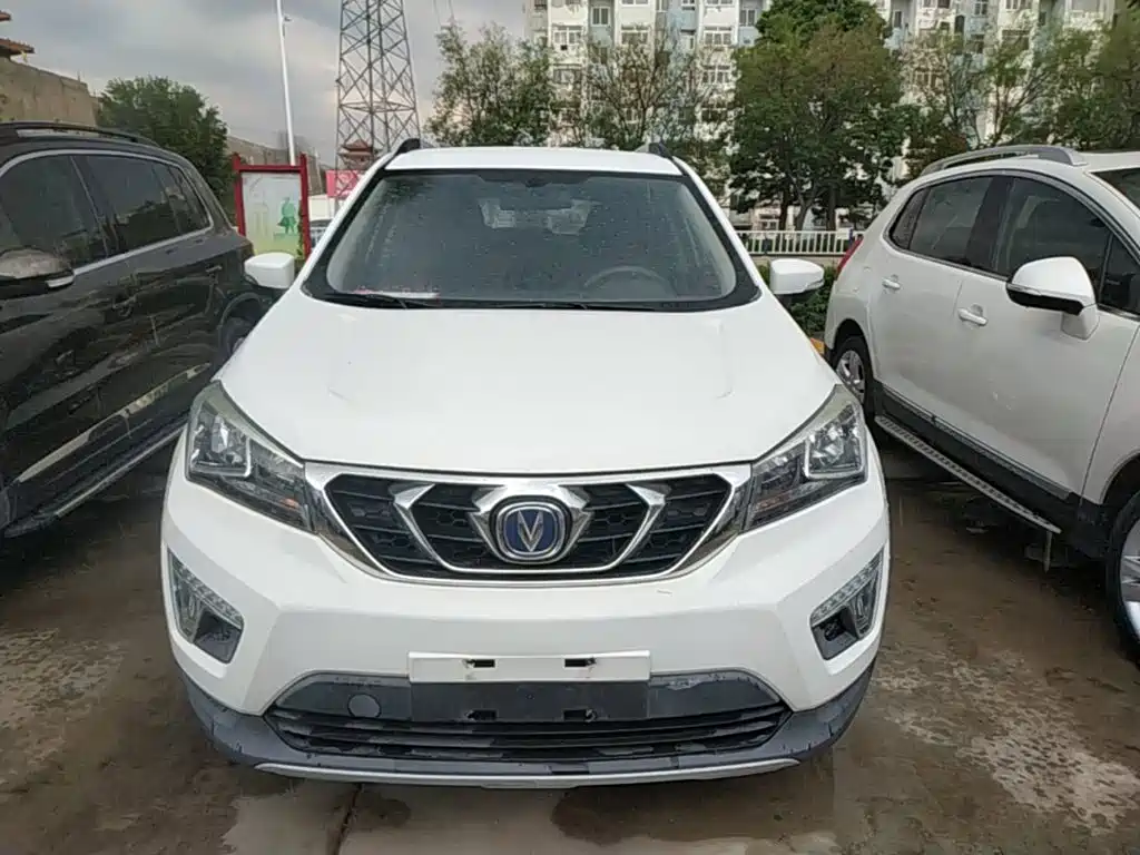 Changan CS15 1.5 L Auto Fashion