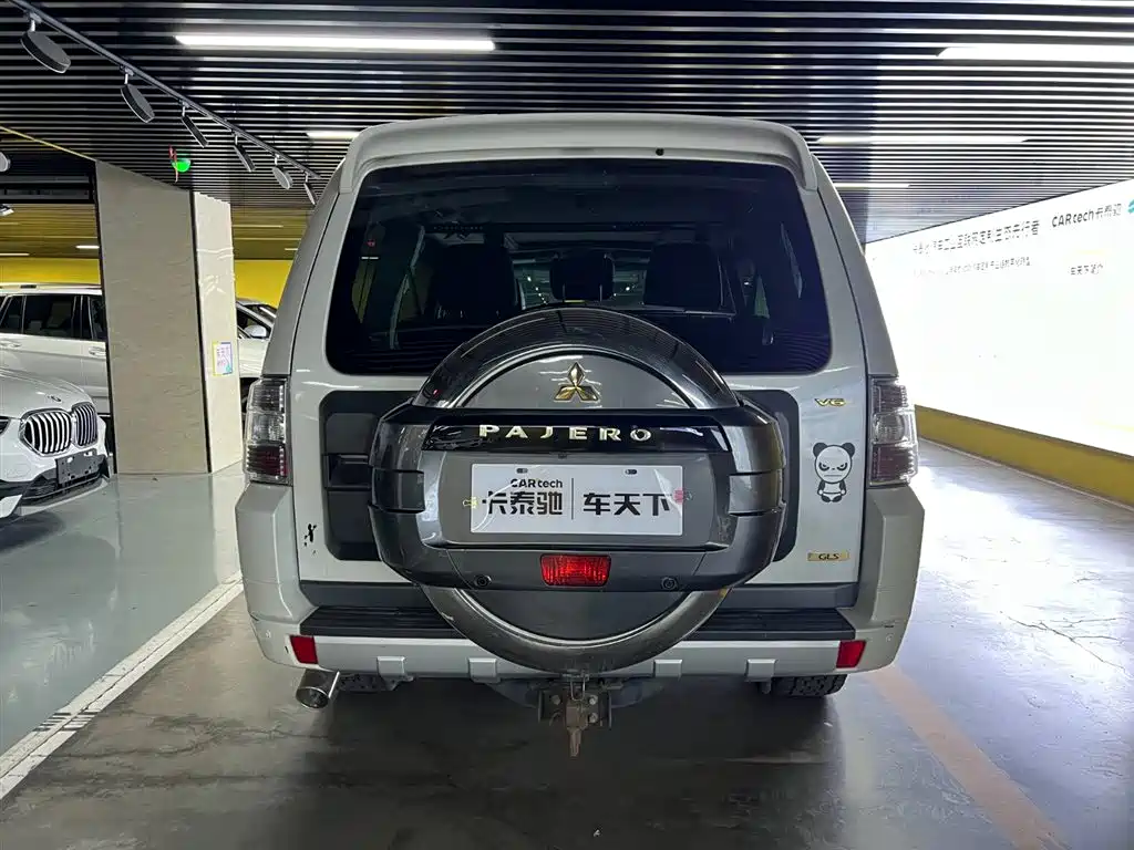Pajero (Import) 帕杰罗进口 2015款 3.0 L 自动精英超越版 国V