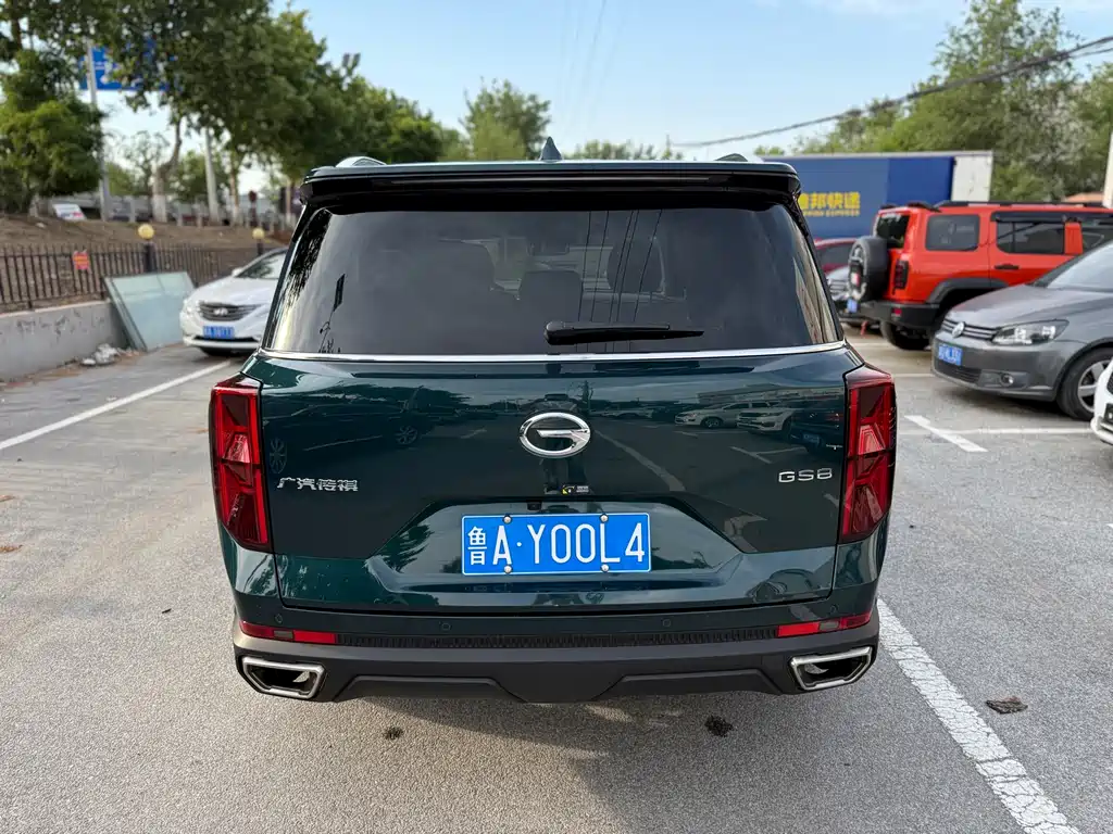 GAC Trumpchi GS8 Navigator Series 2.0 TGDI 2 WD Distinguished (7-seat)