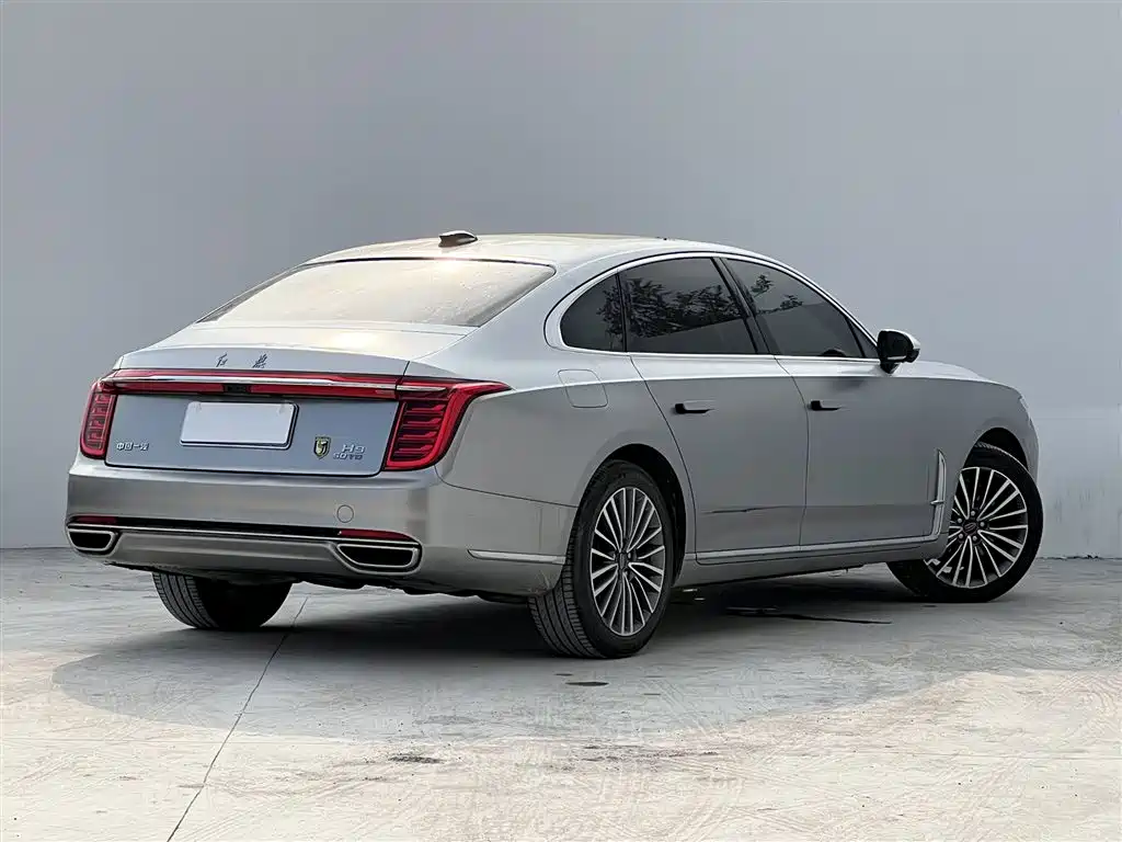 Hongqi H9 2.0 T Connected Flagship