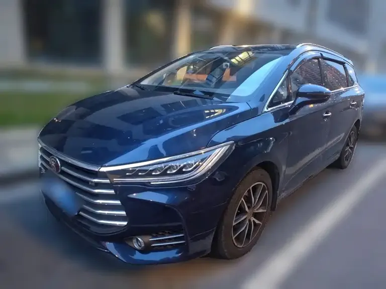 BYD Song MAX 1.5 T Auto Connected Elite 7-seat