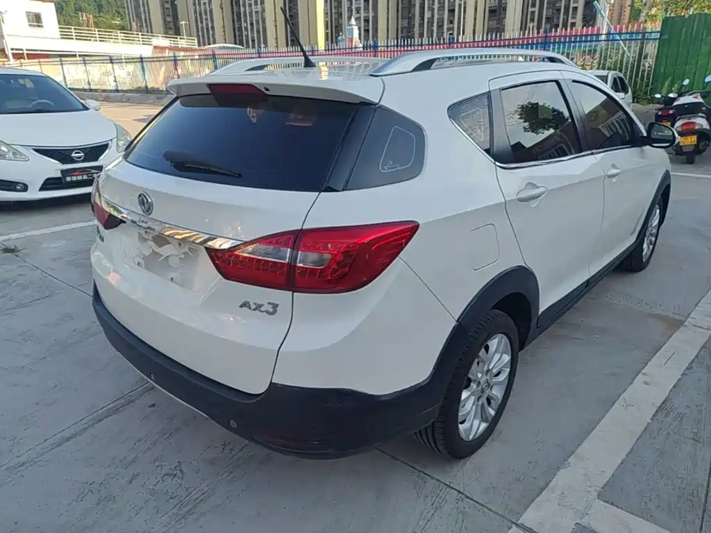 Dongfeng Fengshen AX3 1.5 L Manual Premium Cool
