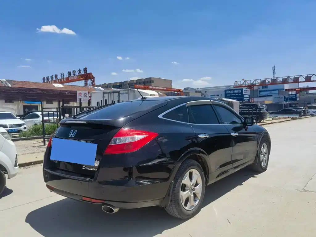 Crosstour 2.4 L Luxury