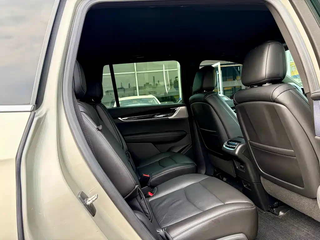 Cadillac XT6 2.0 T 6-seat 4 WD Luxury