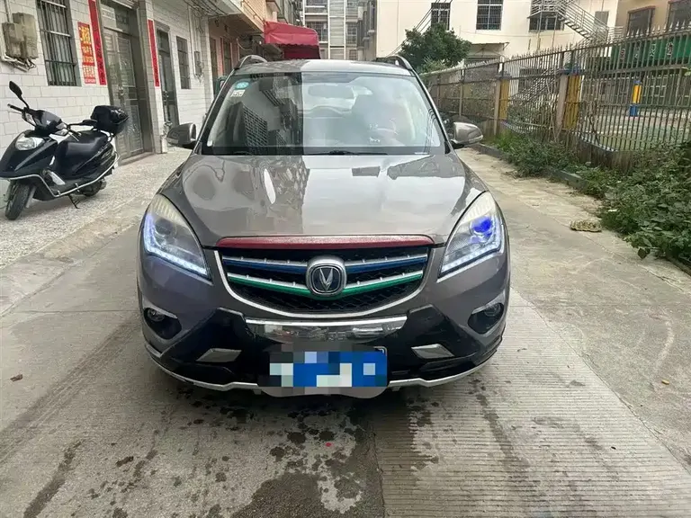 Changan CS35 1.6 L Manual Luxury CN-V