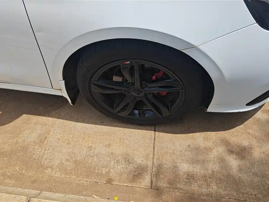 Binrui 1.4 T CVT F- Sport