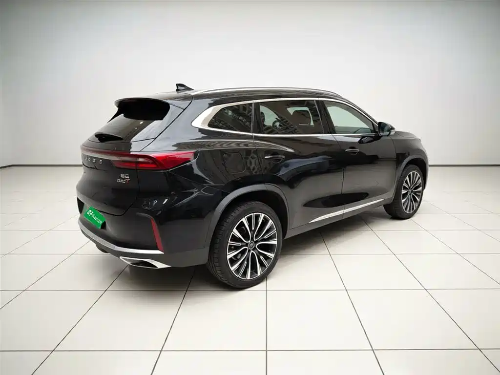 Exeed Lingyun 400 T 2 WD Star Supreme