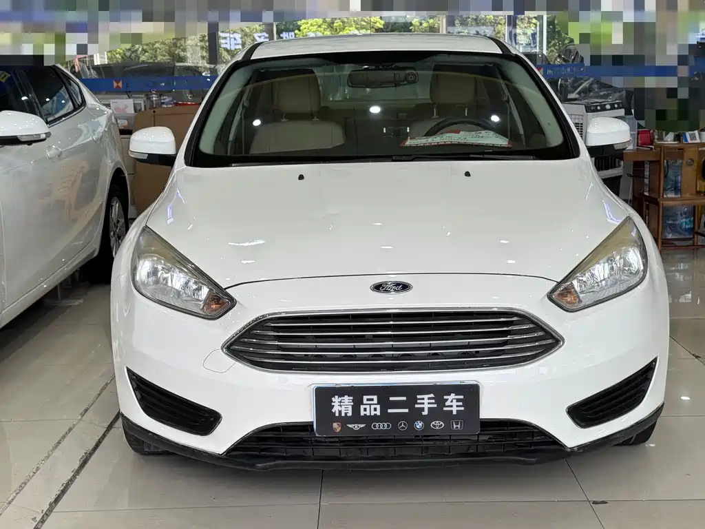 Focus Sedan Classic 1.6 L Auto Comfort Smart Travel