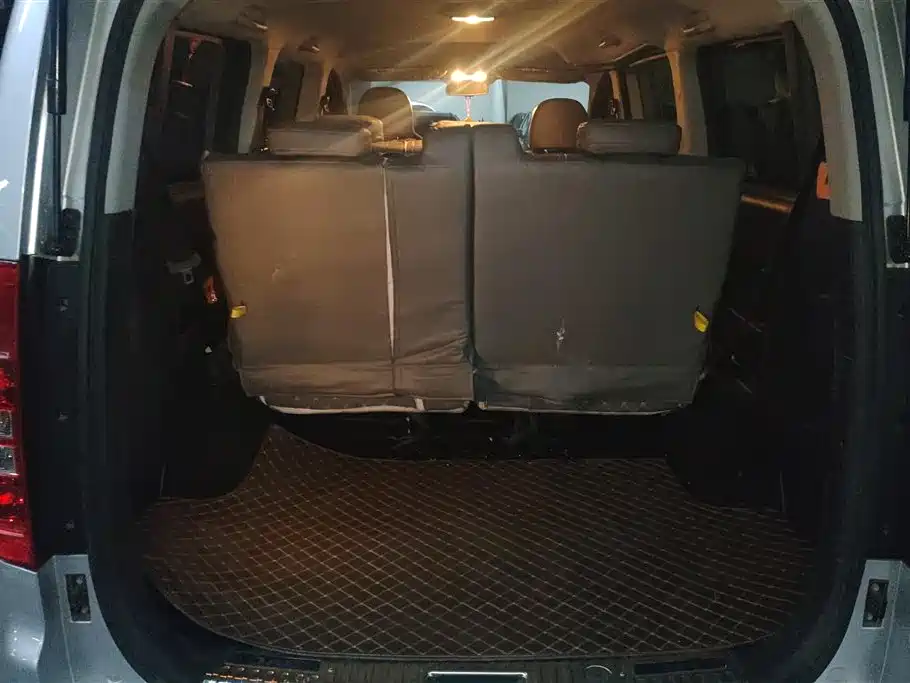 Refine M3 瑞风M3 2022款 1.8 L 7座标准版