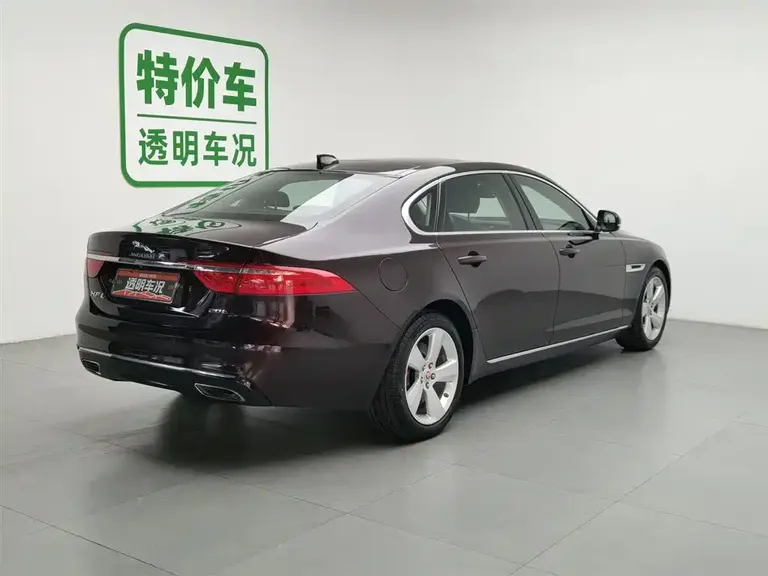 Jaguar XFL XFL 2.0 T 200 PS 2 WD Elite