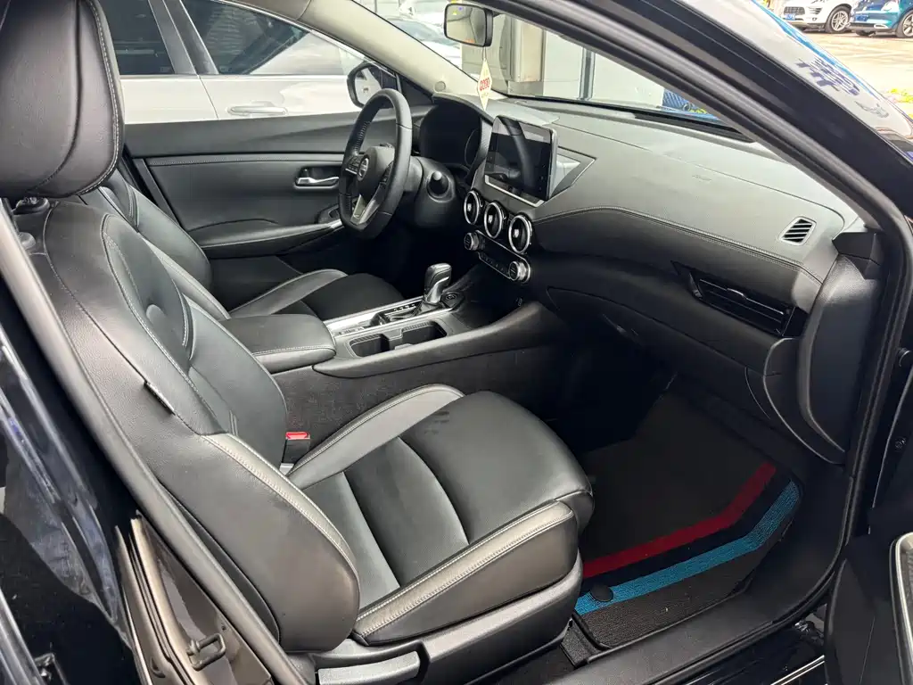 Sylphy 1.6 L XL CVT Joy