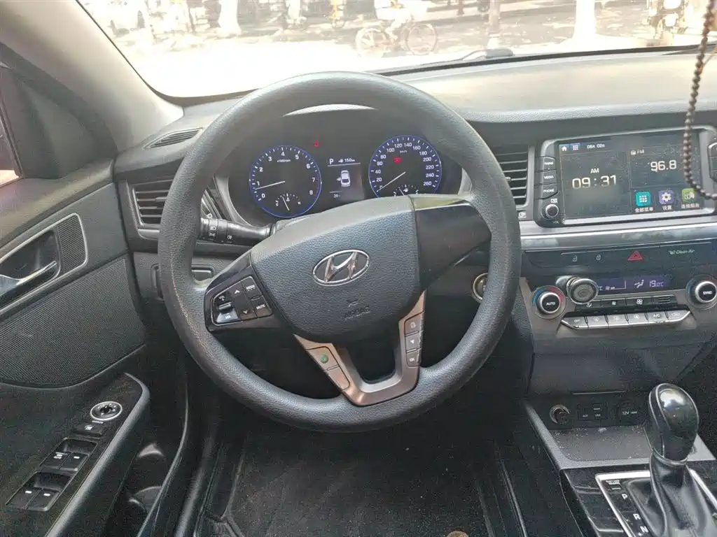 Mistra 1.6 T Auto Intelligent GLS CN-V