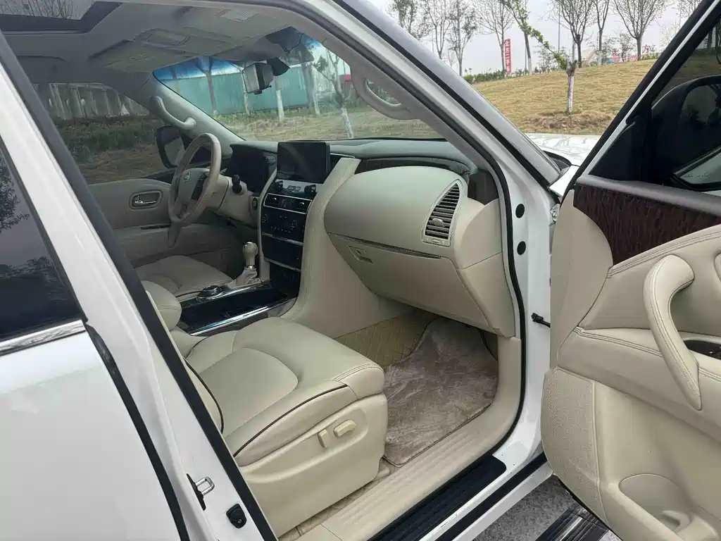 Patrol 4.0 L Platinum