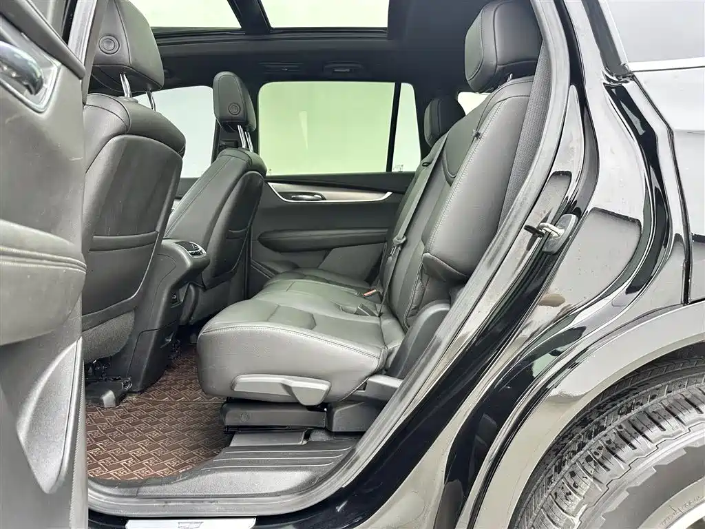 Cadillac XT6 28 T 7-seat 4 WD Style