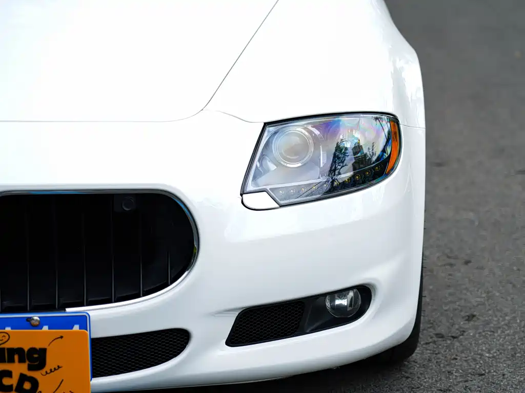 Quattroporte 总裁 2010款 4.7 L 运动版