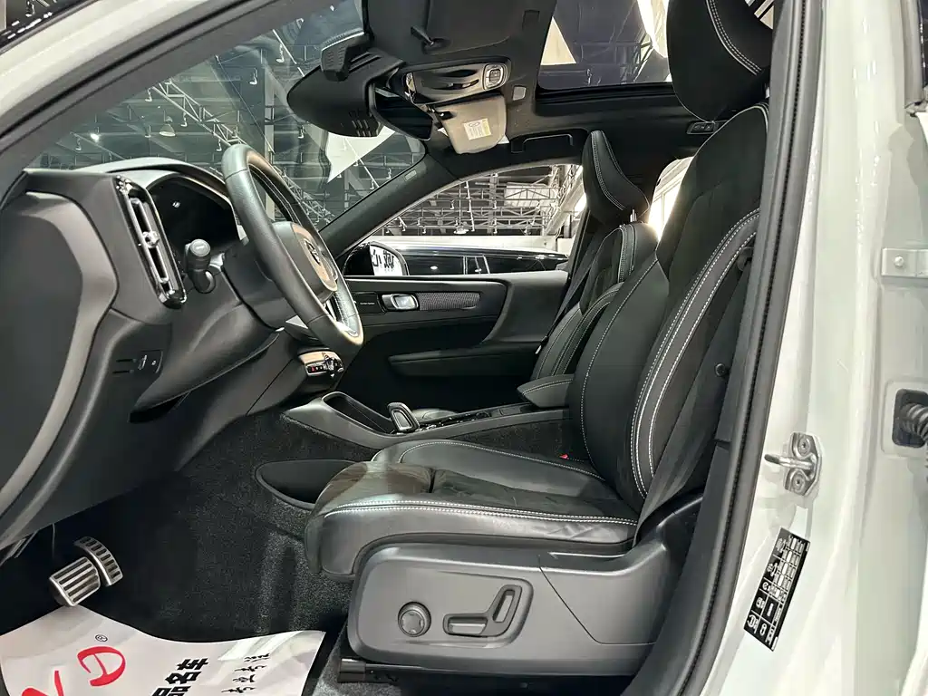 Volvo XC40 T4 4 WD Smart Vision Luxury
