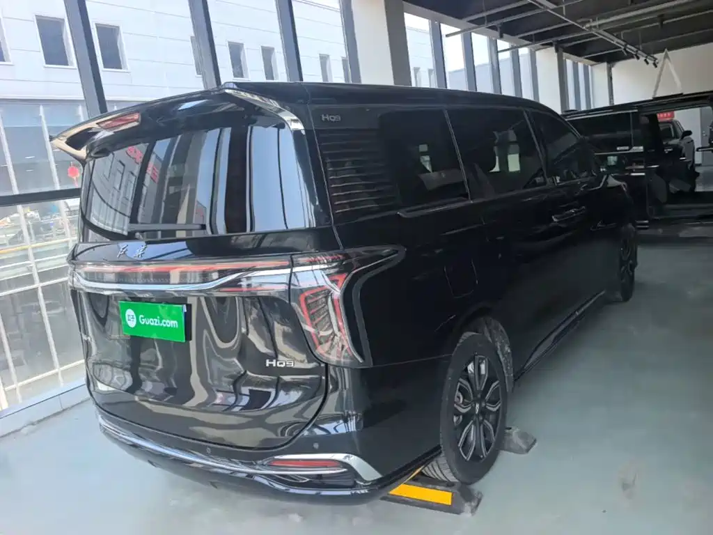 Hongqi HQ9 2.0 T Connected Flagship Enjoyment
