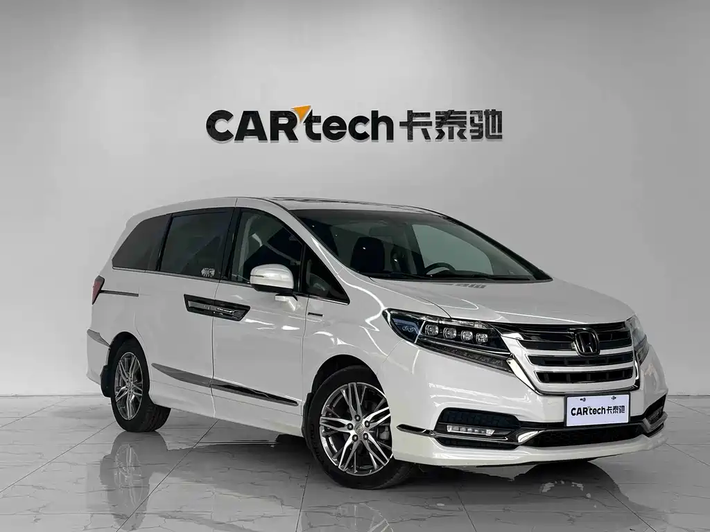 Elysion 2.0 L Hybrid Luxury