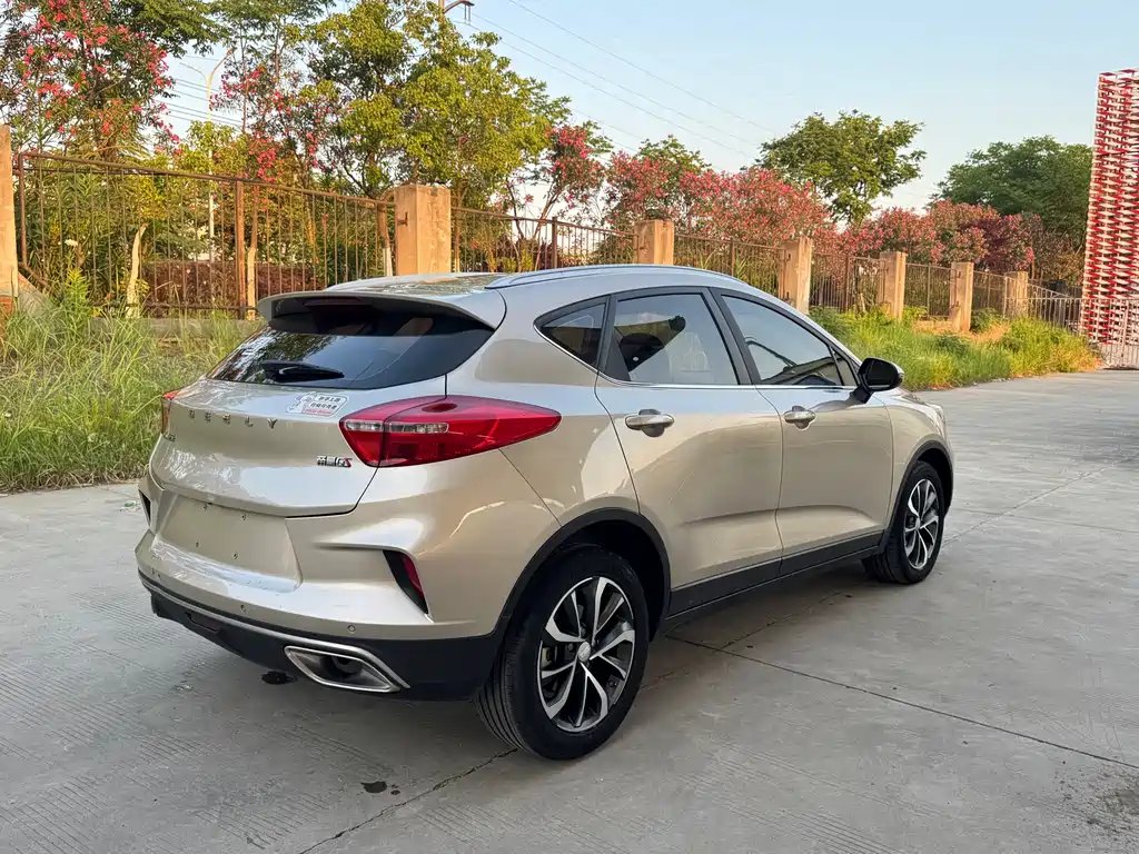 Emgrand GS 1.4 T CVT Elegant