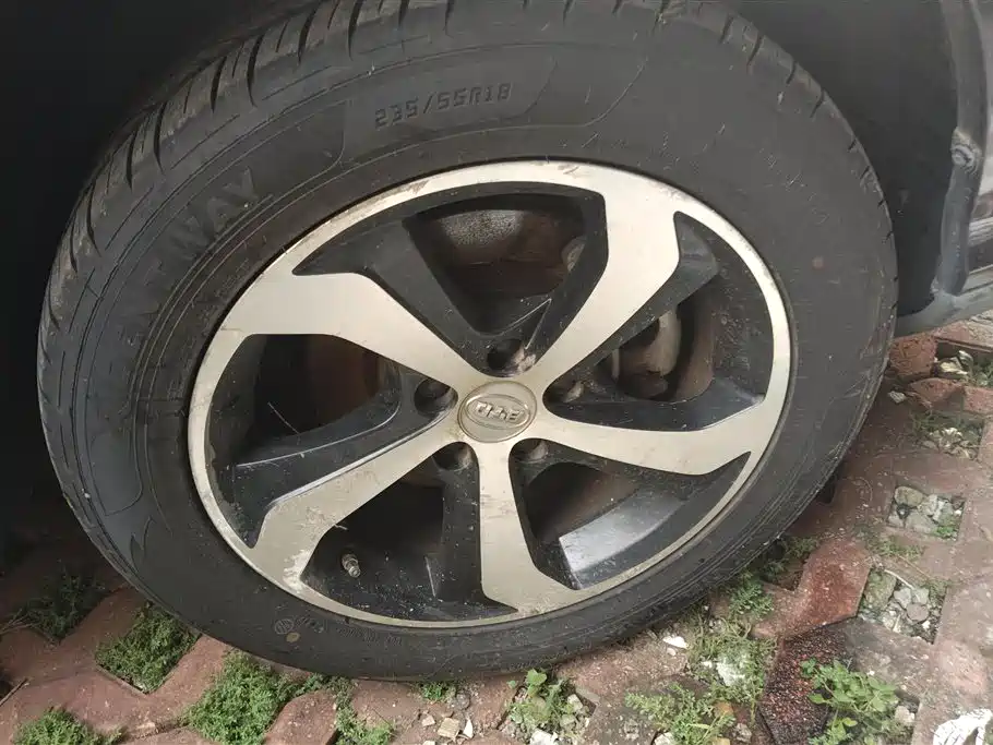 BYD S7 2.0 T Auto Distinguished Plus