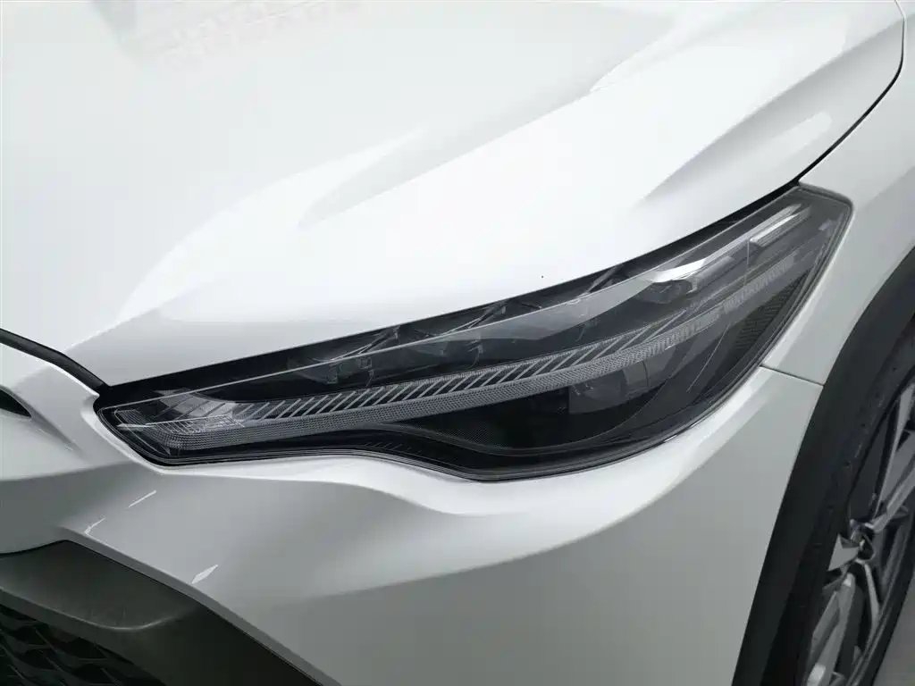 Frontlander 2.0 L CVT Luxury PLUS