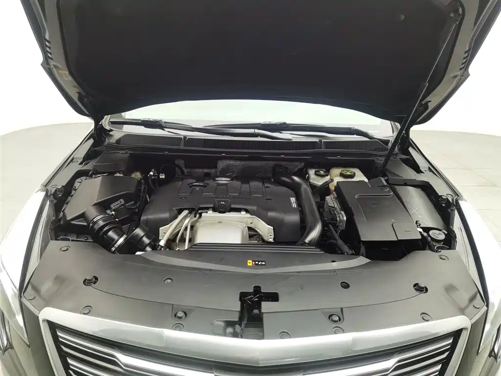 Cadillac XTS 28 T Elite