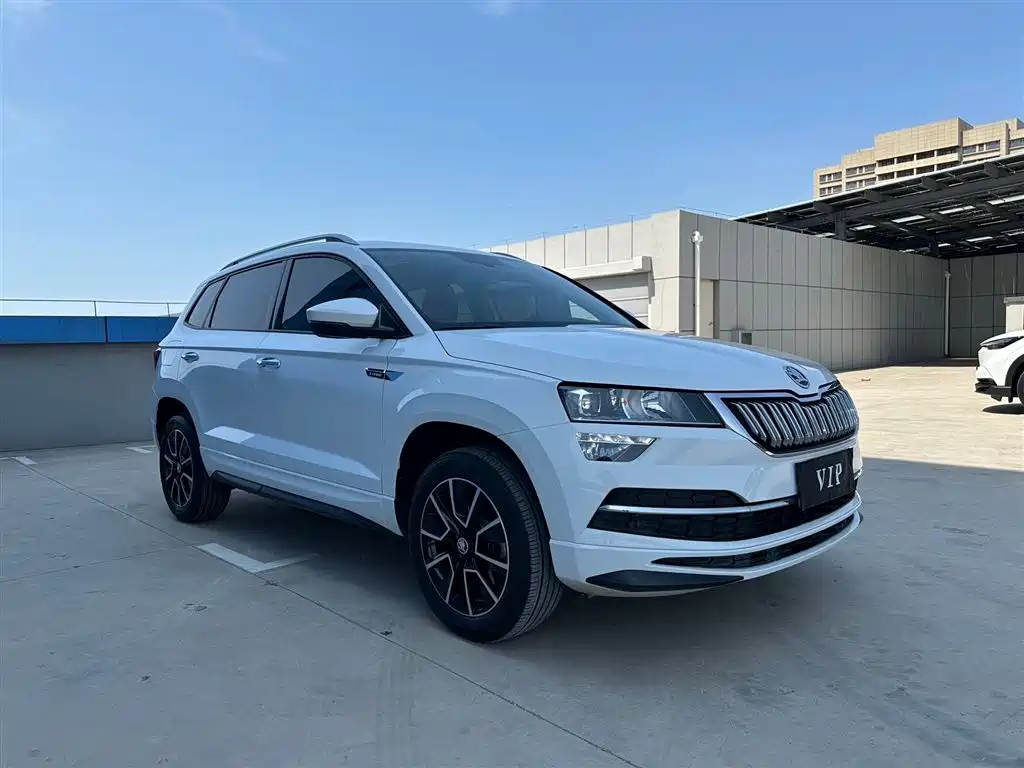 Karoq TSI280 Premium