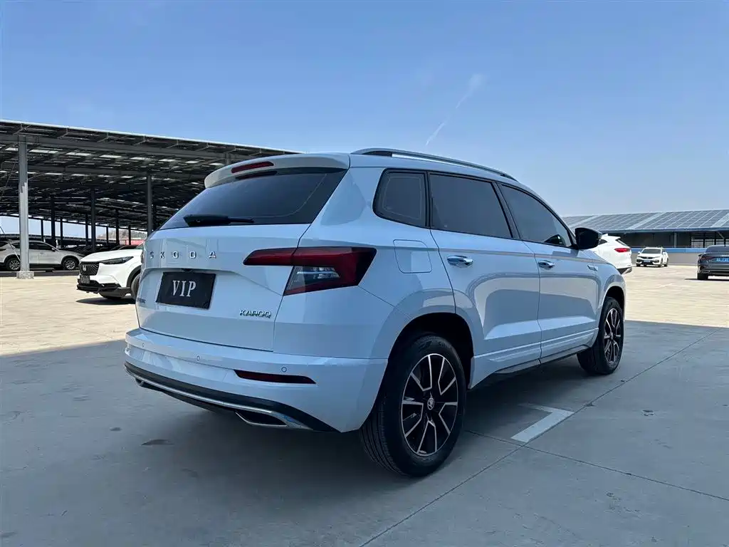 Karoq TSI280 Premium